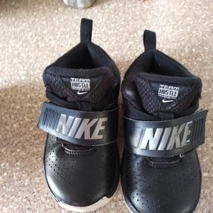 kid nike shoes